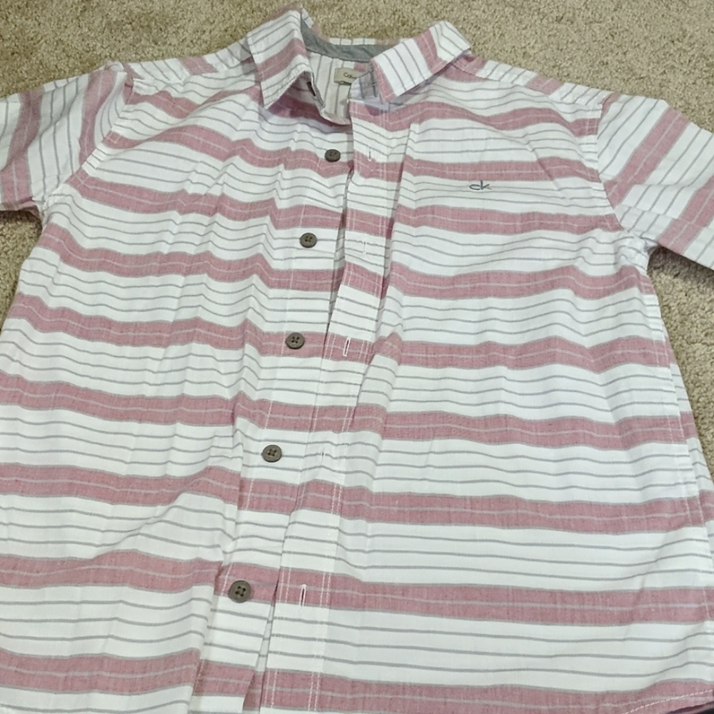 🌷Calvin Klein Jeans boys button down shirt size M